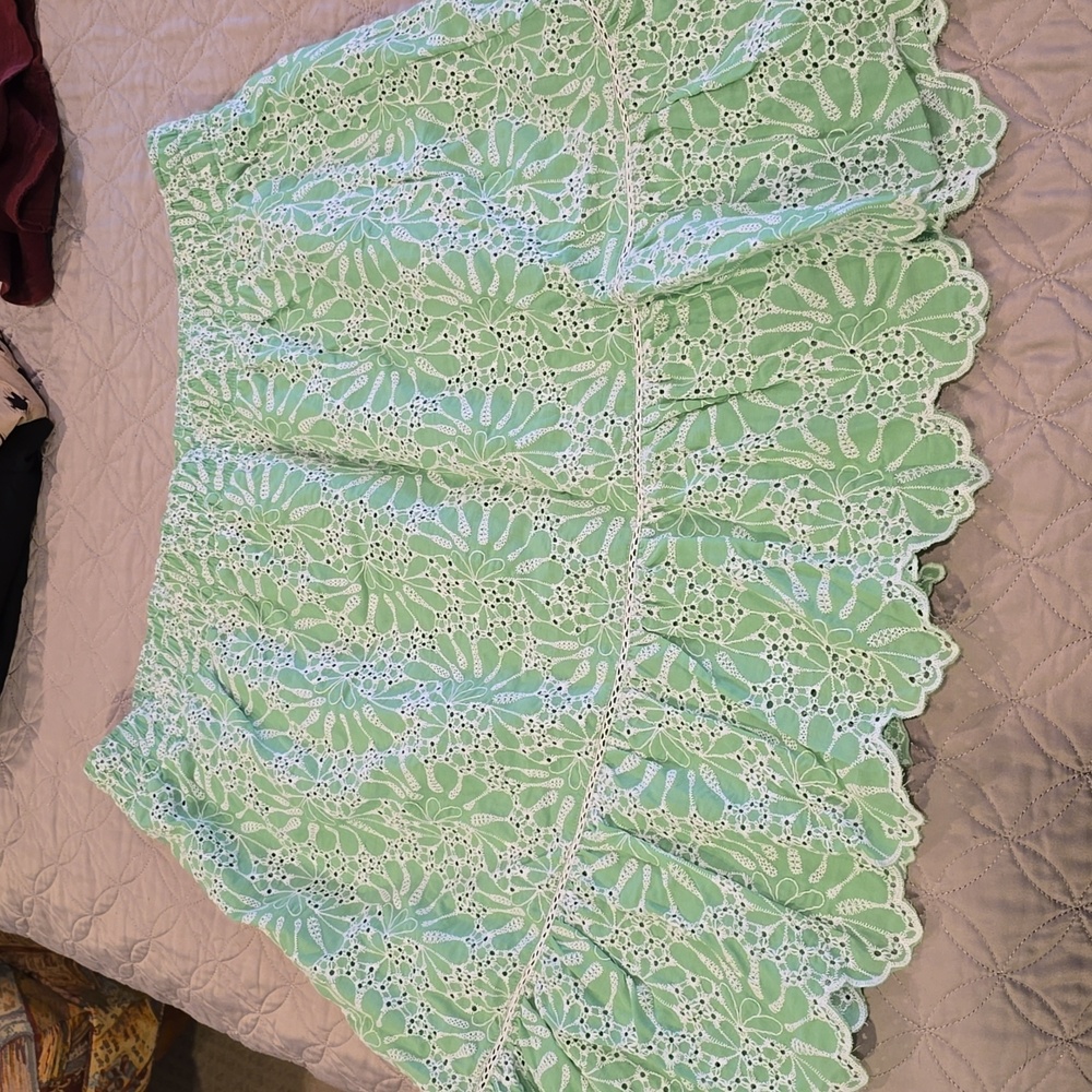 Short skirt from the loft